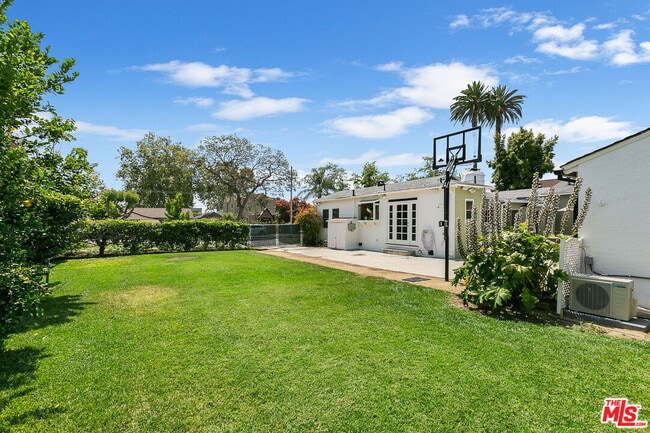 Building Photo - 3101 Cardiff Ave