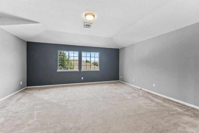 Building Photo - 6131 Wilcox Point Dr