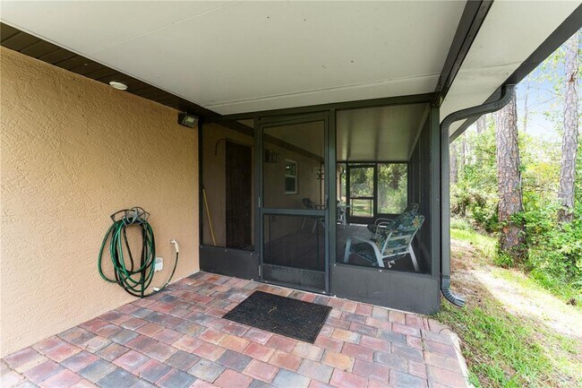 Building Photo - 3241 Tropicaire Blvd