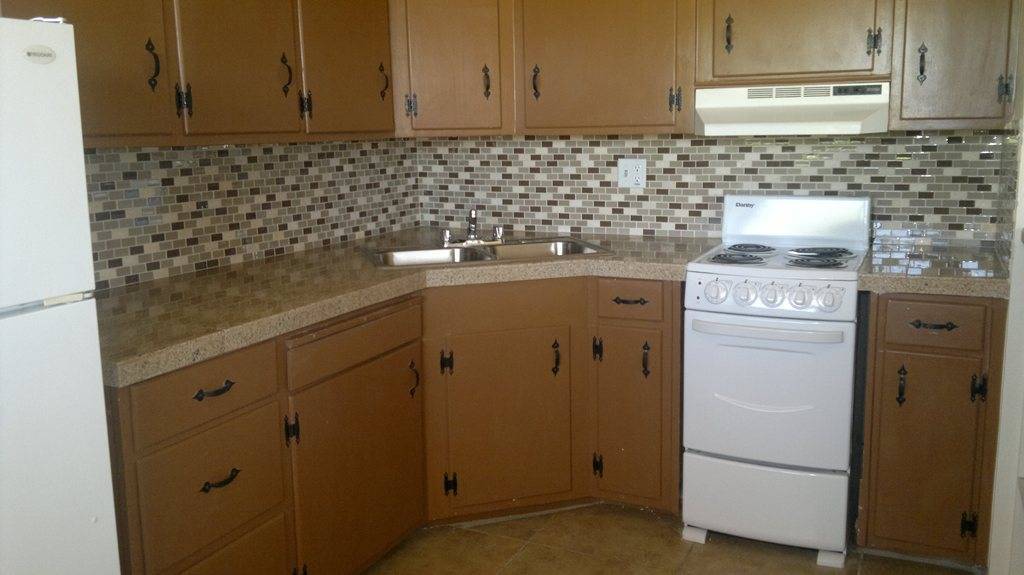 Kitchen 2 - 628 E Drachman St