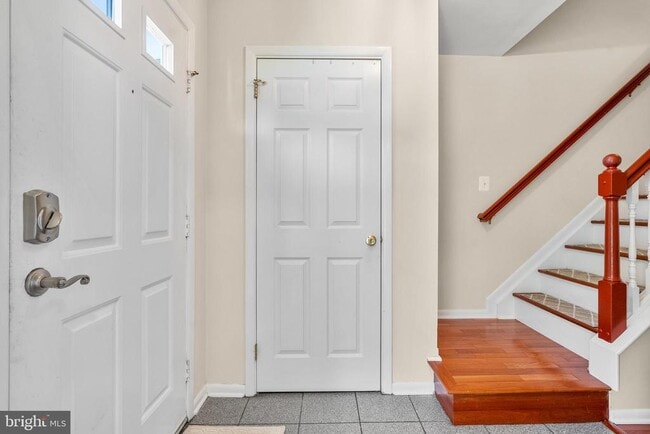 Building Photo - 45 Fulmar Dr