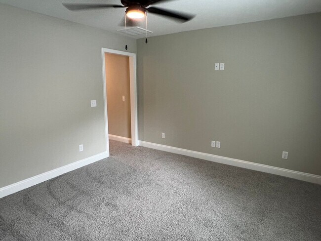 Building Photo - BRAND NEW! 3BR/2BA Duplex for Rent