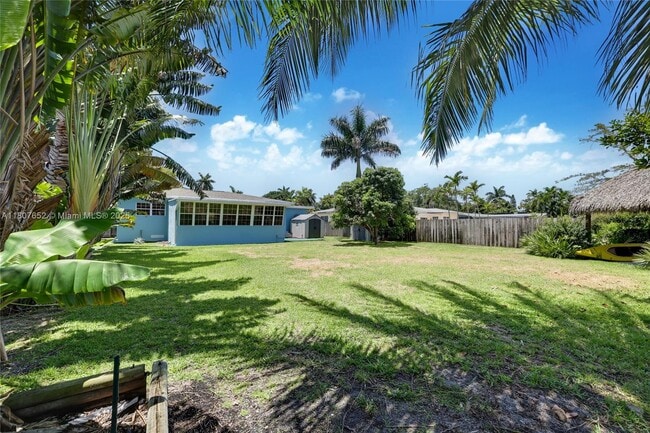 Building Photo - 13521 S Biscayne River Dr