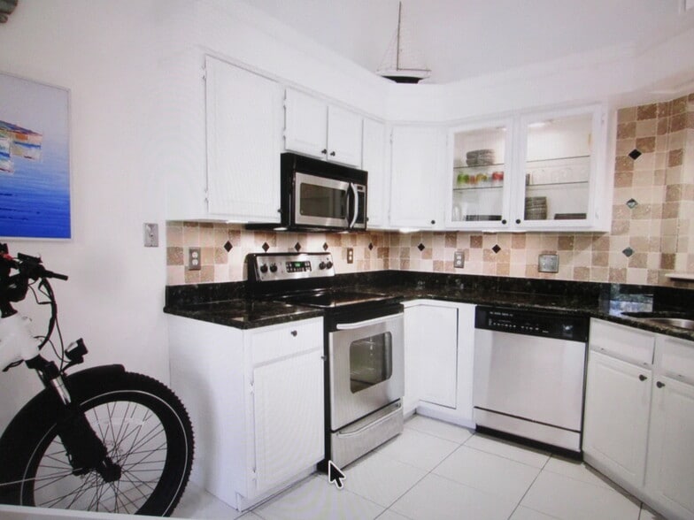 Building Photo - 2865 Palermo Ct