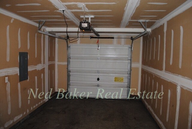 Building Photo - anfp01