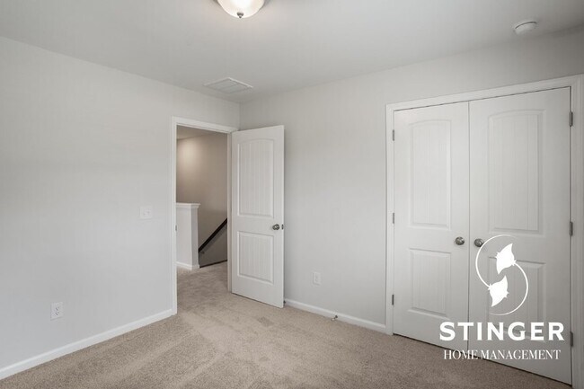 Building Photo - 103 Grange Ln