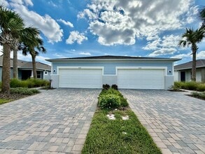 Building Photo - 6044 Timberdale Ave