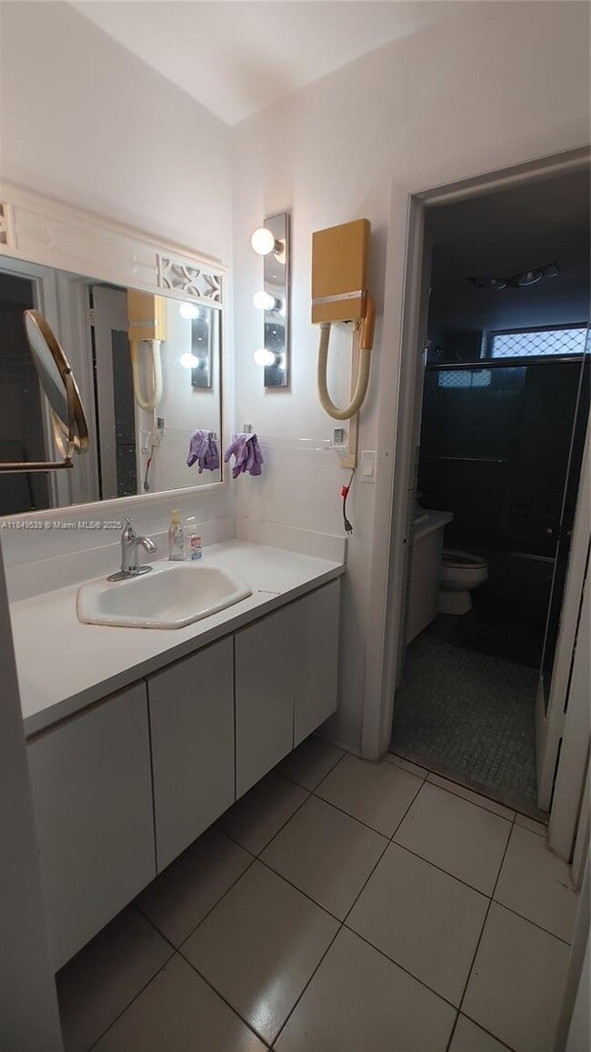 Building Photo - 3030 Marcos Dr