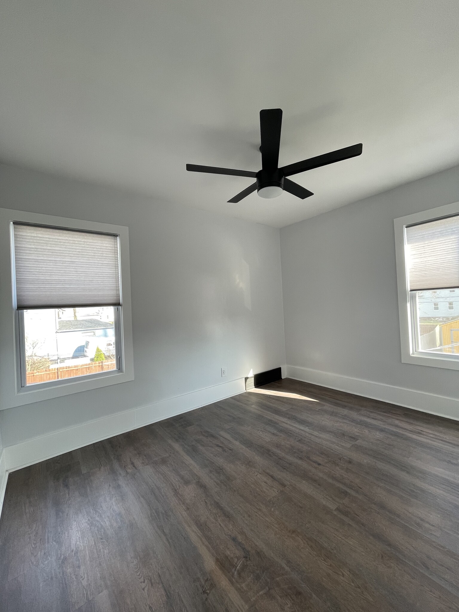 Second bedroom - 7429 Goodwalt Ave