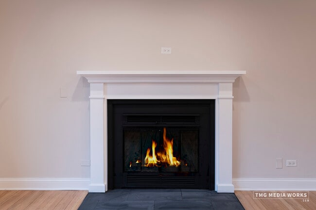 Building Photo - 24331 Davids Ct