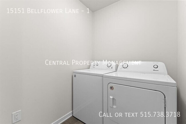 Building Photo - 15151 Bellflower Ln