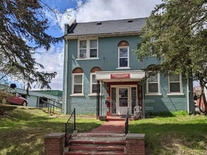 Building Photo - 4010 Milton Dr