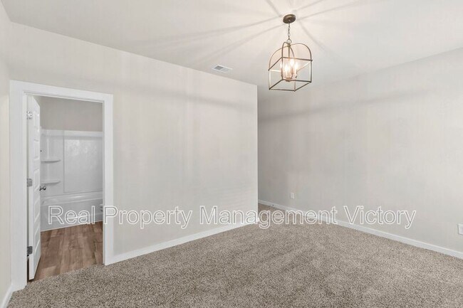 Building Photo - 275 Avalon Wy