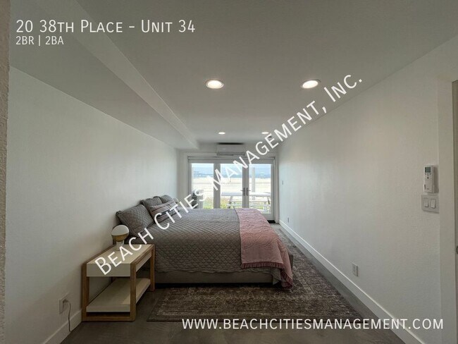 Building Photo - 20 38th Pl