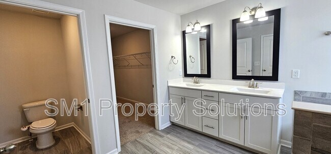 Building Photo - 218 Stamm Dr
