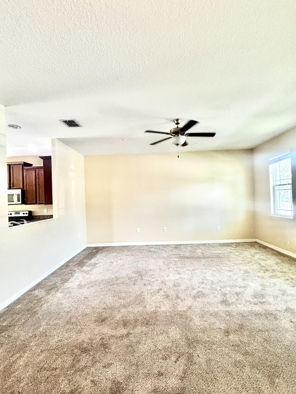 Building Photo - 8554 Tallfield Ave
