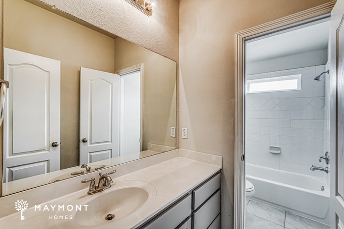 Building Photo - 22631 Rosebush Hl Rd