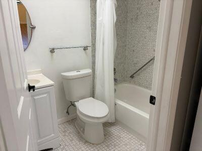 Building Photo - 4640 Lucerne Lakes Blvd W