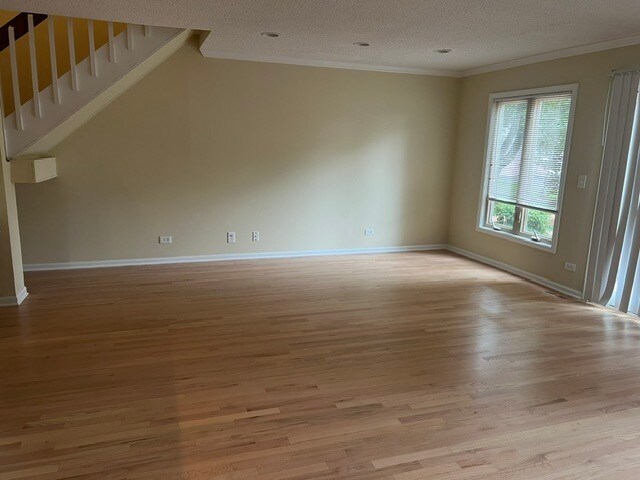 Building Photo - 357 Kildeer Ln