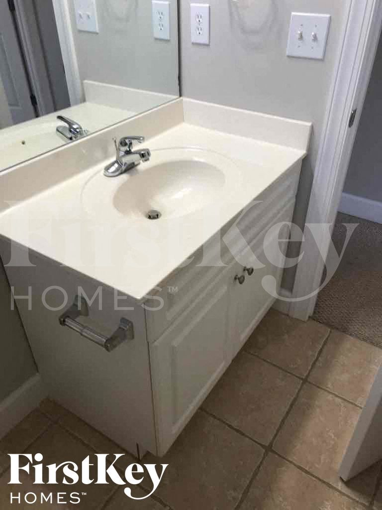 Building Photo - 388 Waterford Cove Trail