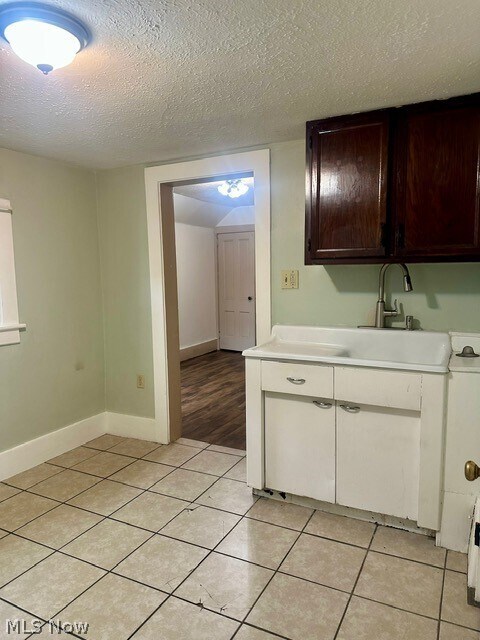 Building Photo - 649 W Hopocan Ave