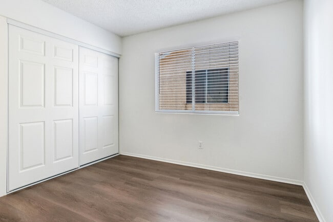 Building Photo - 12579 Santa Fe Trail