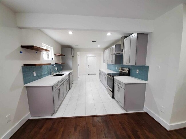 Building Photo - 3621 McGowen St