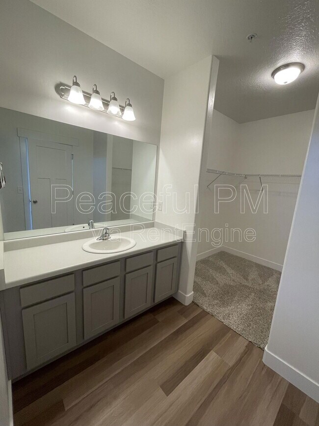 Building Photo - 1772 W Terra Vista Ln