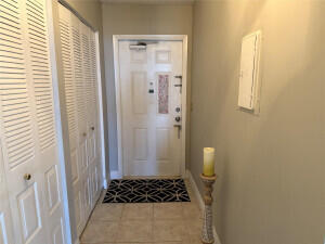 Building Photo - 14671 Bonaire Blvd