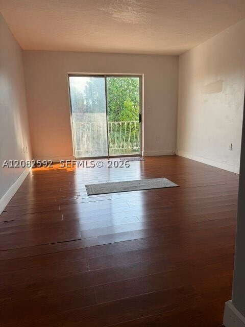 Building Photo - 4301 NW S Tamiami Canal Dr