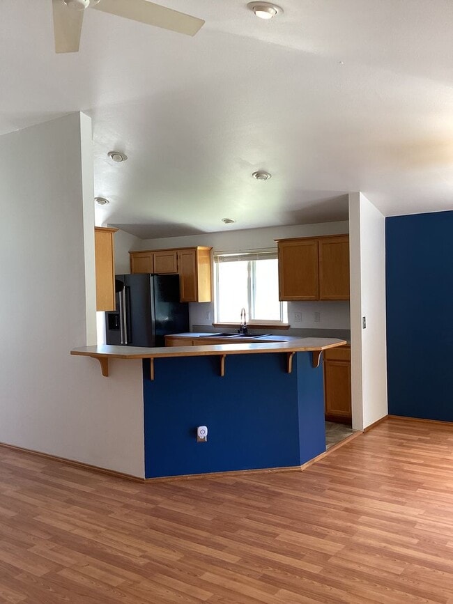 Building Photo - Spacious Lake Stevens Rambler with A/C