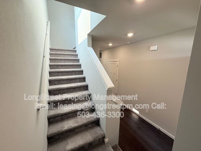Building Photo - 5954 Henshaw St SE