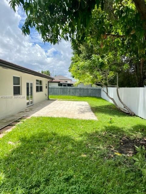 Building Photo - 9845 NW 25th Terrace