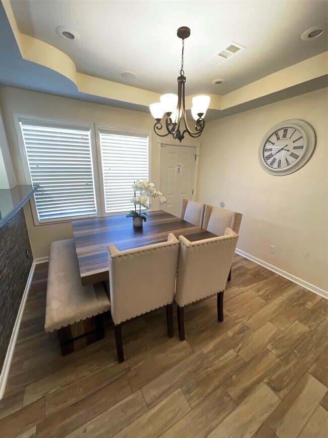 Building Photo - 1212 55th St