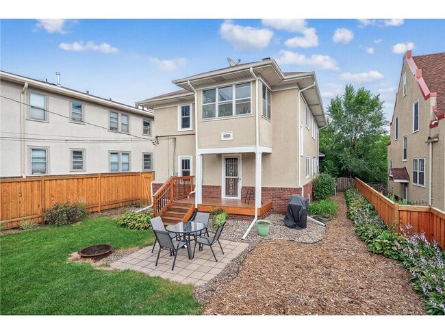 Building Photo - 3606 12th Ave S