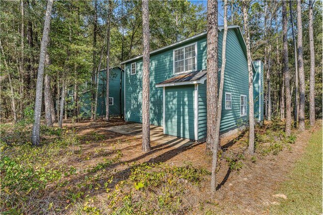 Building Photo - 68 Summer Oaks Dr