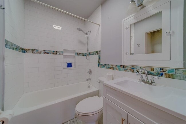 Building Photo - 4642 7th Ave N