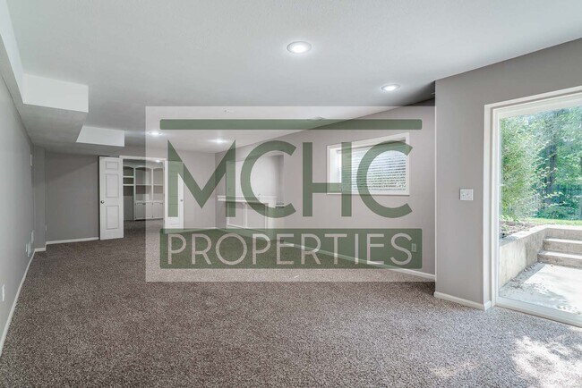 Building Photo - 5909 W 153rd Terrace