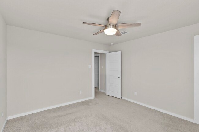 Building Photo - 1203 Lancer Leap Dr