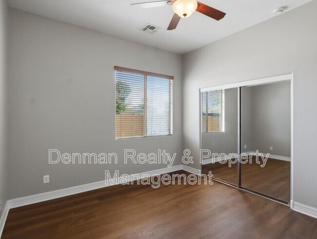 Building Photo - 3146 E Coconino Dr