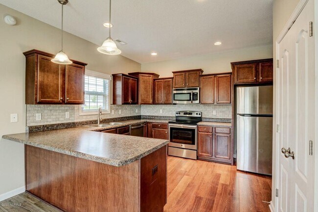 Building Photo - 116 Regatta Way