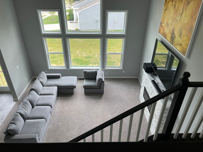 Building Photo - 2018 Poloview Pl