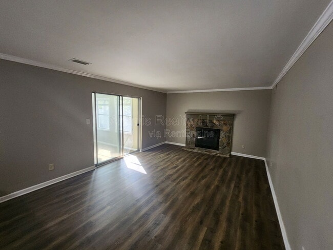 Building Photo - 1366 Heritage Glen Dr