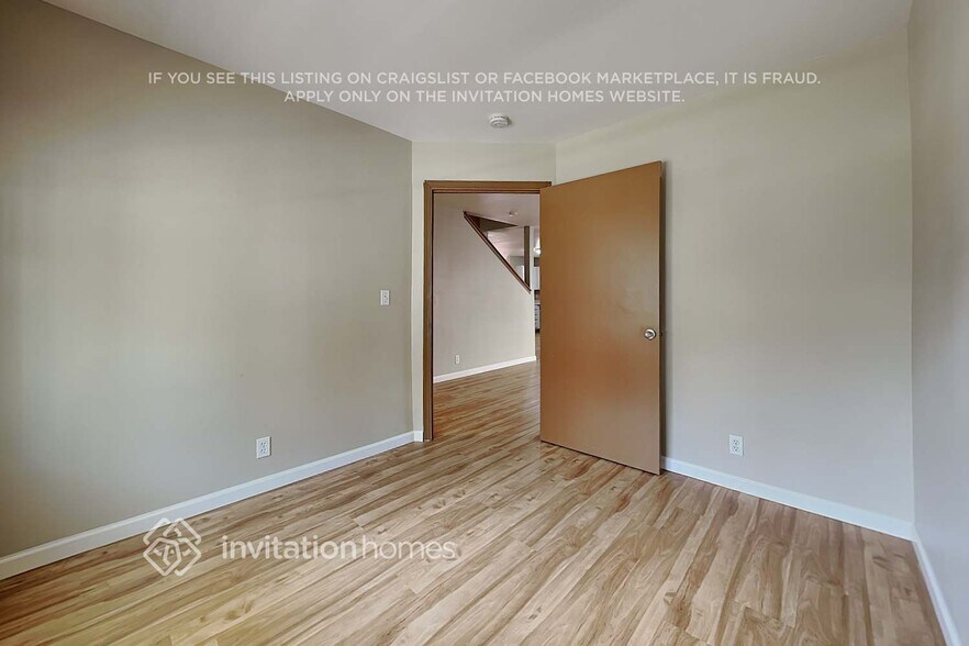 Building Photo - 20120 15th Ave E