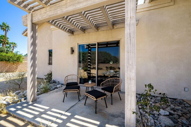 Building Photo - 41750 Rancho Manana Ln