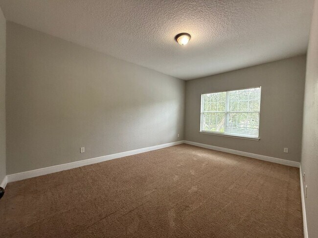 Building Photo - 3717 S Lake Orlando Pkwy
