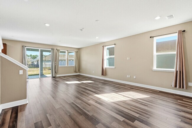 Building Photo - 216 Santorini Ct