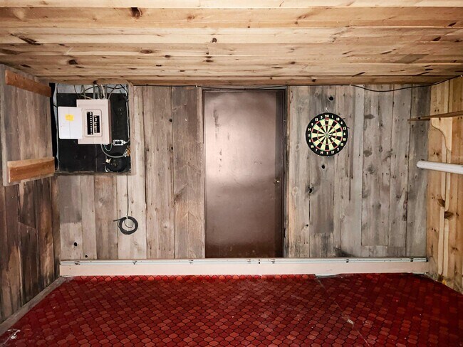 Building Photo - 51 Elfman Dr