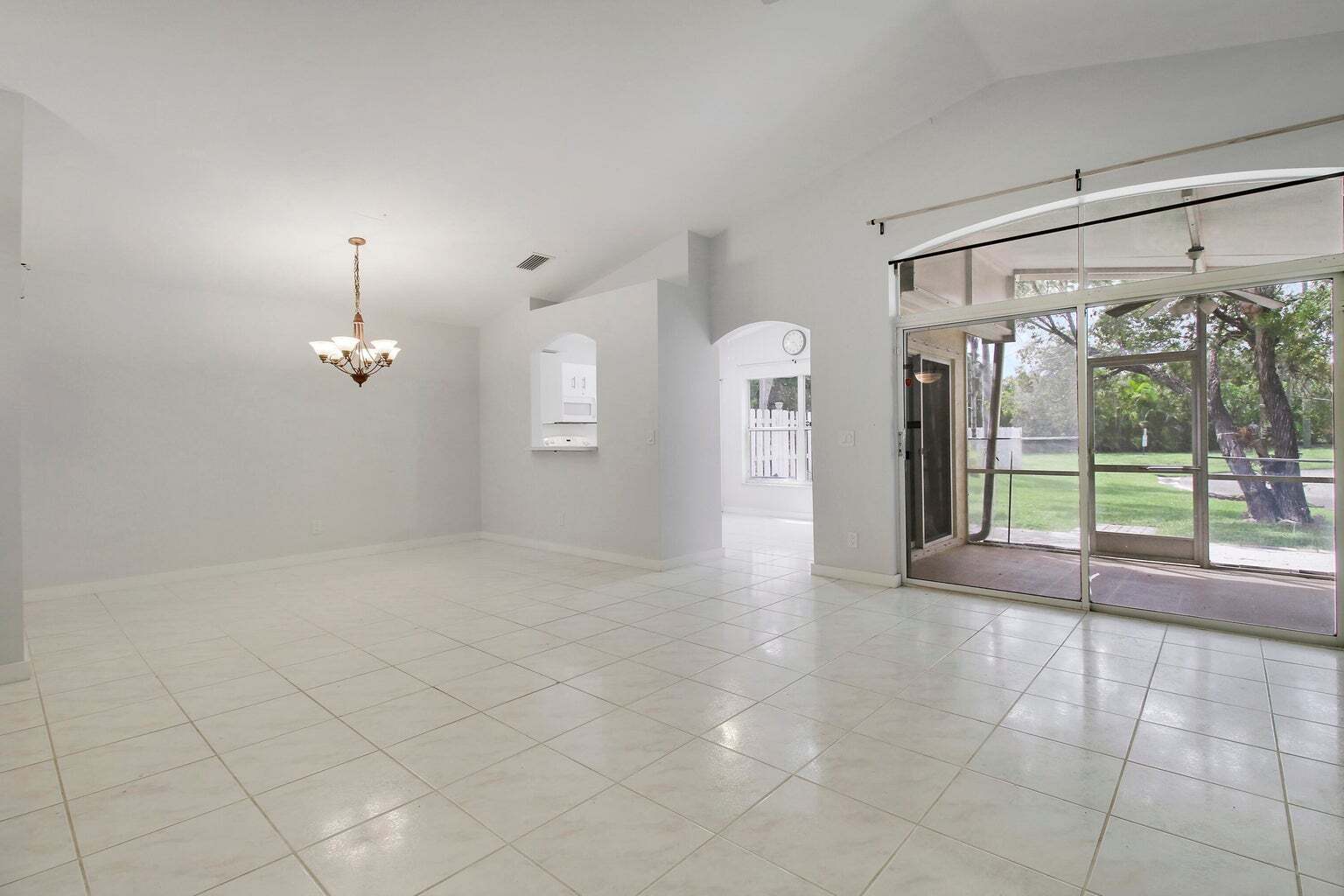Building Photo - 7333 Burgess Dr