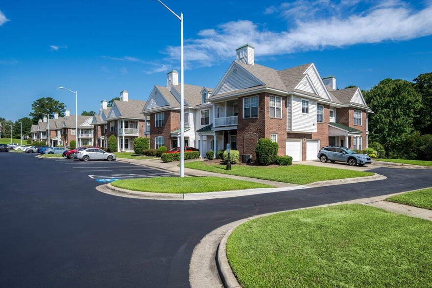 Primary Photo - The Preserve at Grande Oaks Apartment Homes